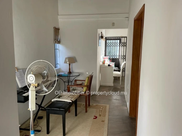 Maison 4 chambres avec piscine à vendre à Calodyne
