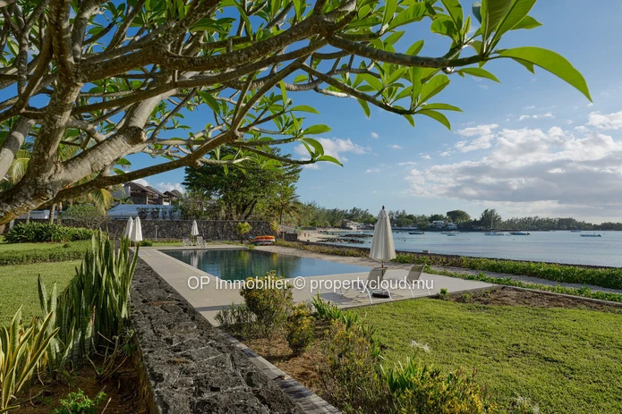 Luxurious Beachfront Penthouse with Stunning Sea Views in Péreybère, Grand Baie - Rs 88M