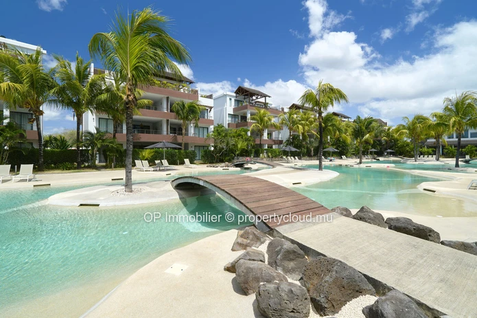 Luxury RES Apartment in Mon Choisy w/ Communal Pool, Fully Furnished, Close to Amenities - Only 530 000 €