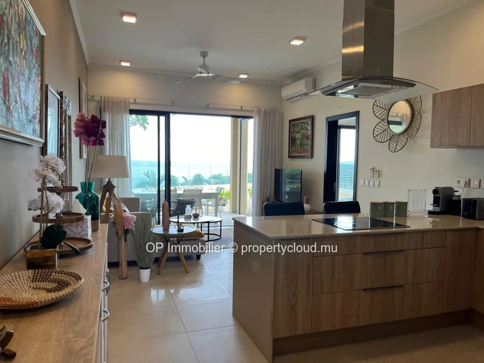 Luxury Flic en Flac Apartment with Pool & Sea Views - Fully Furnished, Close to Amenities - Only 550K EUR