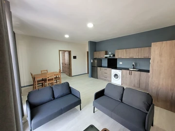 2 Bedroom Apartment