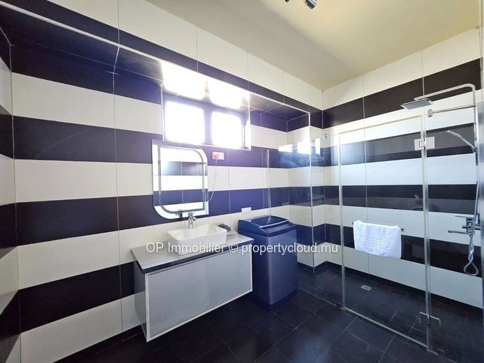 Furnished 3-Bedroom Penthouse with Pool in Grand Baie