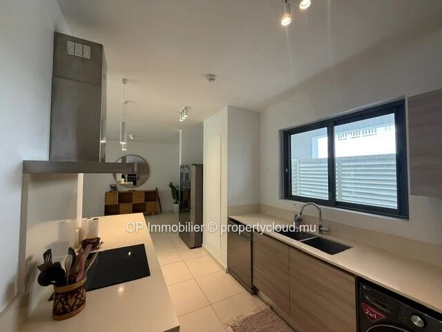 Appartement 3 chambres à vendre à Péreybère avec piscine commune