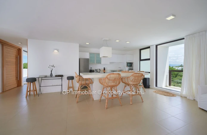 Luxury Penthouse with Stunning Sea Views in Mon Choisy - 3 Bed, 2 Bath, Communal Pool - Fully Furnished & Equipped - ...