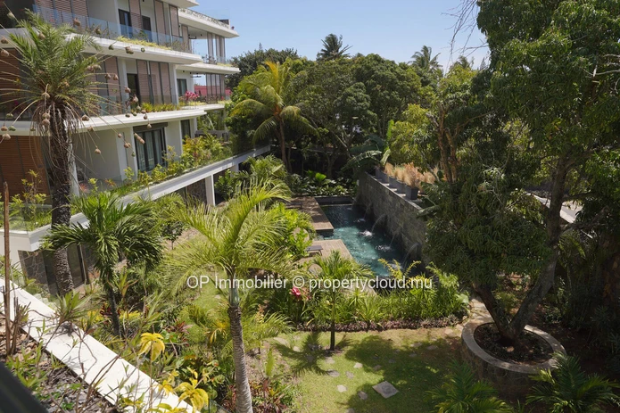 Luxury G+2 Apartment with Pool in Pointe aux Canonniers - Fully Furnished with Garage & Fitness Room, Close to Amenit...