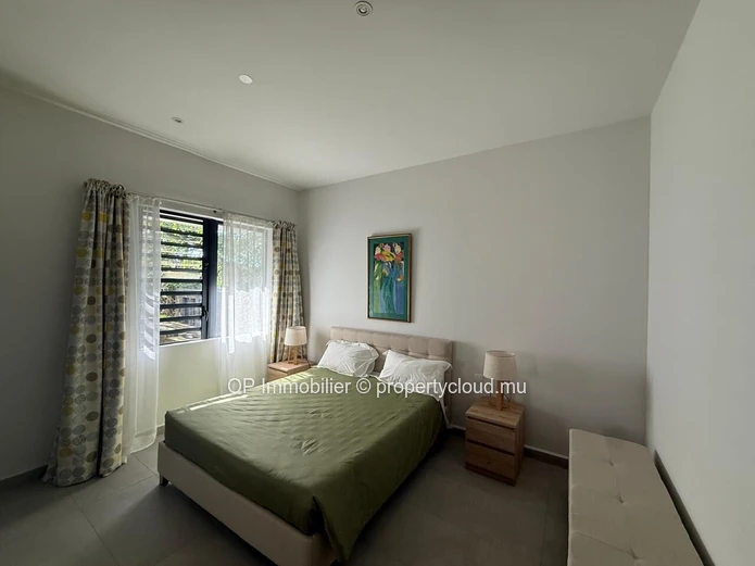 Elegant 3-Bedroom Furnished Apartment with Shared Pool in Prime Belle Vue Harel location