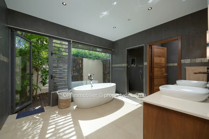 Villa RES à vendre