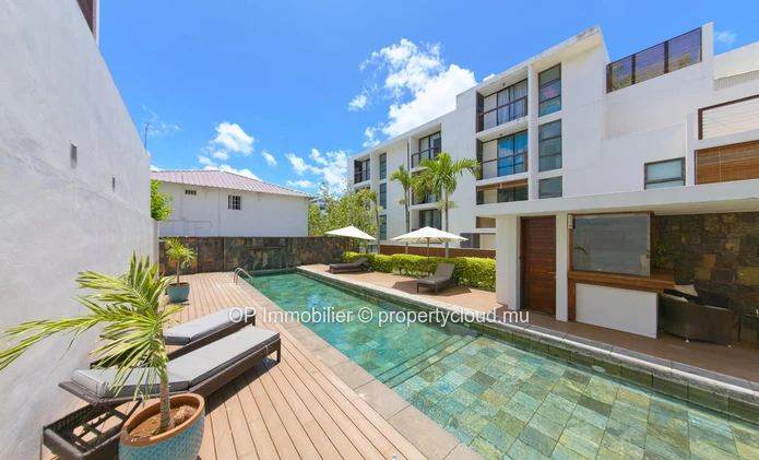 Modern G+2 Apartment with Pool in Trou aux Biches - Fully Furnished and Equipped - Sea Access - Close to Amenities - ...