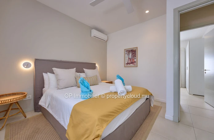 3-bedroom apartment with a pool for sale in Pointe aux Canonniers