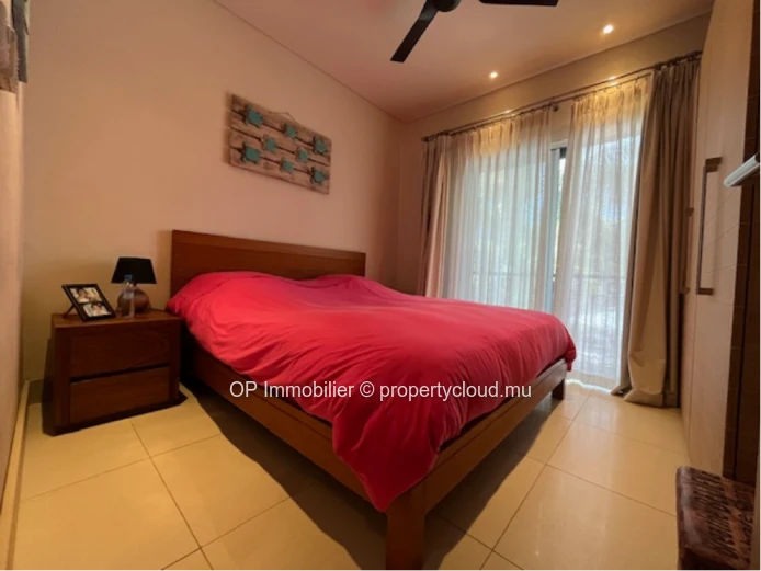 Stunning Beachfront Townhouse with Private Pool in Rivière Noire - Black River Area! 186m², Furnished, Sea Views, Boa...