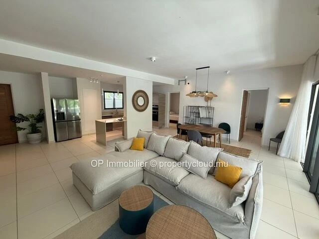 Appartement 3 chambres à vendre à Péreybère avec piscine commune