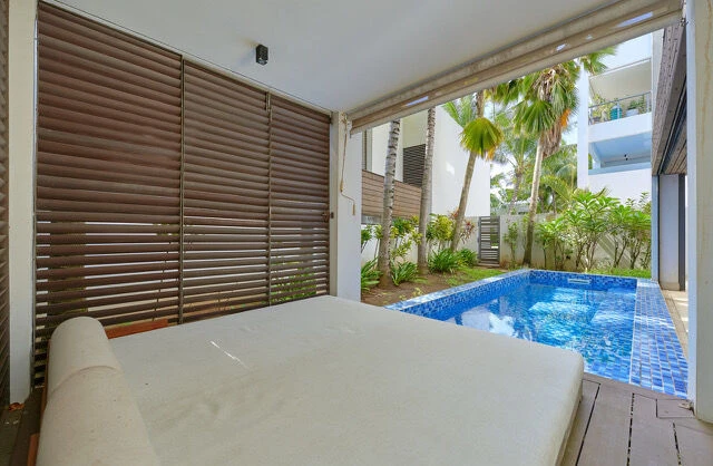 Townhouse RES spacieuse avec piscine privée à deux pas des plages de Péreybère