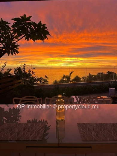 Luxury Flic en Flac Apartment with Pool & Sea Views - Fully Furnished, Close to Amenities - Only 550K EUR