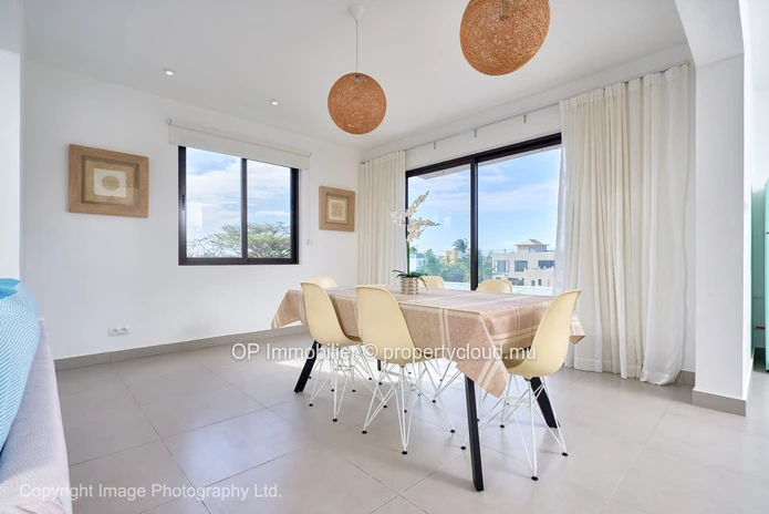 "Stylish Apartment with Communal Pool in Pereybere, Grand Baie - Fully Furnished, Close to Amenities - Only 295k Euros!"