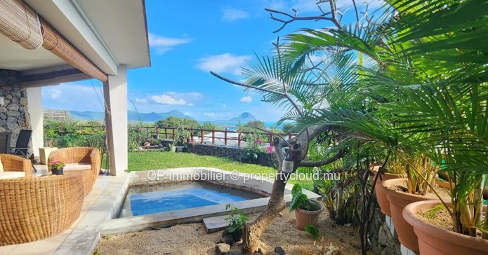 Appartement à vendre à Rivière Noire 215m² avec piscine privée et 3 chambres