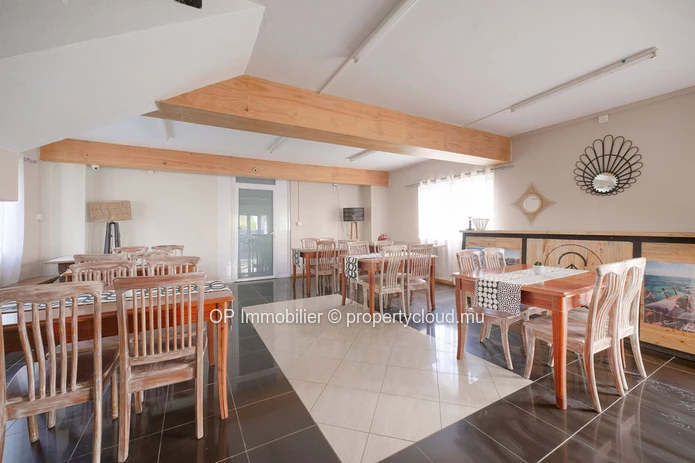 Apartment building for sale