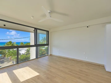 4 Bedroom Apartment