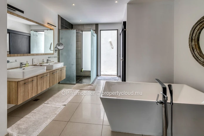 Furnished 3-Bedroom Villa for Rent in Mont Mascal with Private Pool and Full Maintenance Services