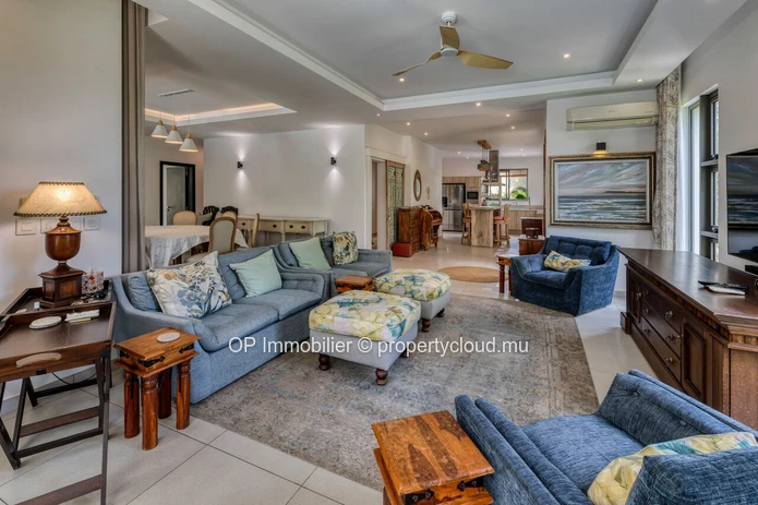 Villa de luxe 3 chambres avec piscine à vendre à Mont Mascal