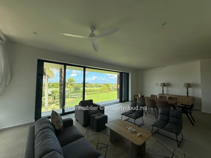 Elegant 3-Bedroom Furnished Apartment with Shared Pool in Prime Belle Vue Harel location