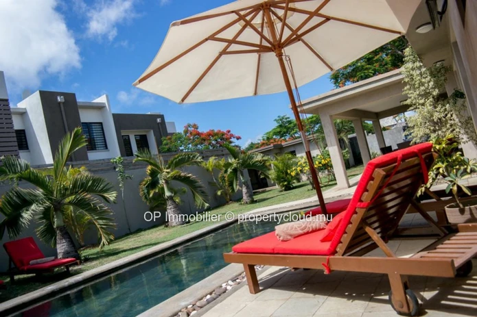 Maison à vendre à Pereybere 4 chambres avec piscine sur 650m²