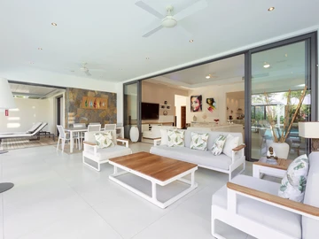 4 Bedroom Villa