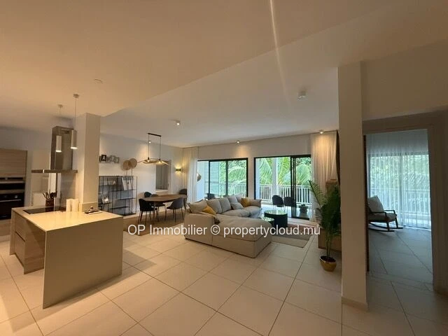 Appartement 3 chambres à vendre à Péreybère avec piscine commune