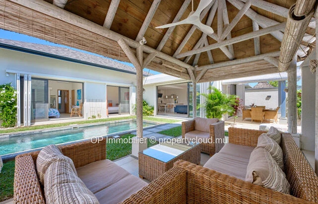 Modern 3-bedroom PDS villa in Grand Baie with private pool and garden