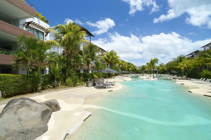 Appartement moderne à Mont Choisy avec piscine à deux pas de la plage de Trou aux Biches