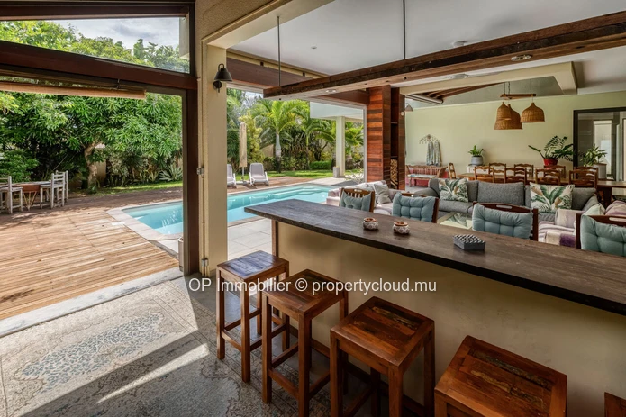 Villa de luxe 3 chambres avec piscine à vendre à Mont Mascal