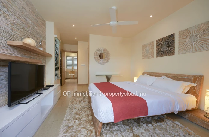 Luxurious RES Villa in Grand Baie with Private Pool and Modern Amenities - Must See! €650,000