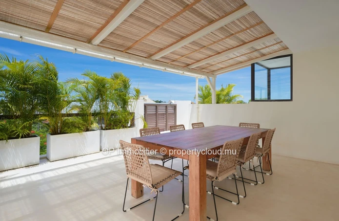 Luxury Penthouse with Stunning Sea Views in Mon Choisy - 3 Bed, 2 Bath, Communal Pool - Fully Furnished & Equipped - ...