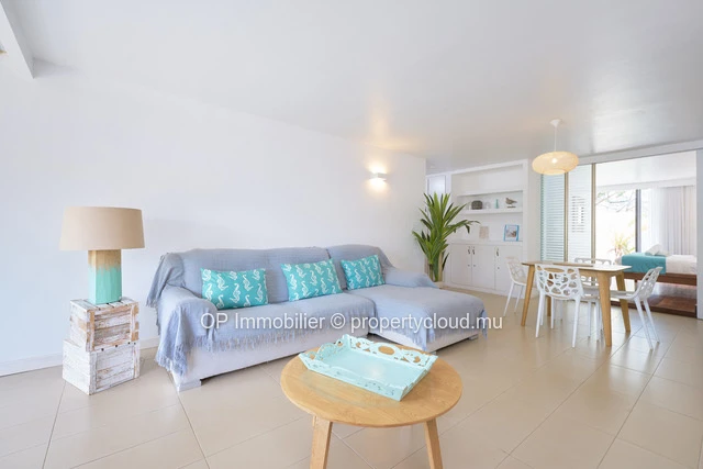 Luxury Apartment with Pool Access in Mon Choisy - 64m² Living Space - Fully Furnished - Sea Access - Prime Location -...