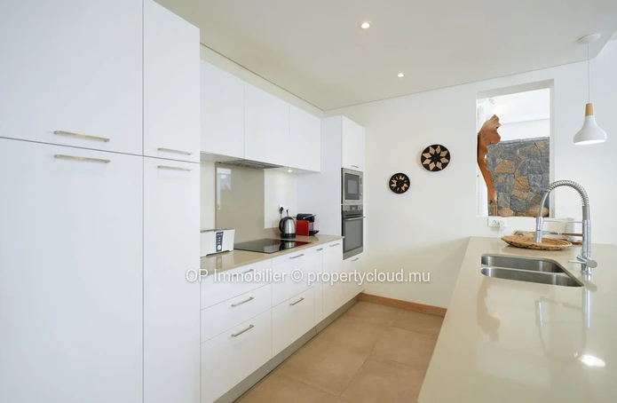Villa PDS d exception à Grand Baie avec jardin arboré et piscine privée