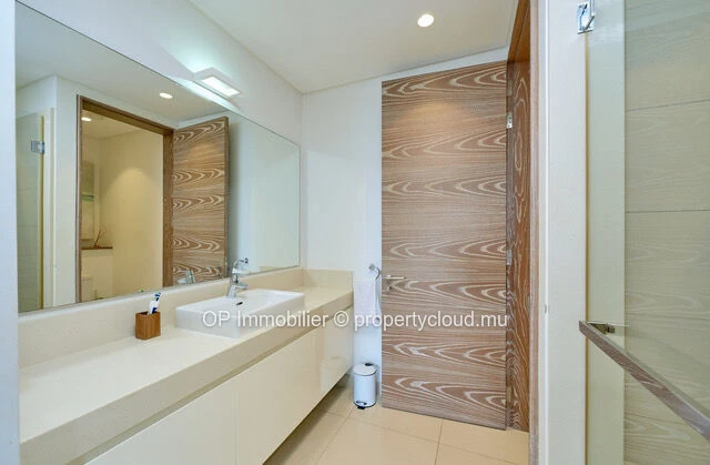 Townhouse RES spacieuse avec piscine privée à deux pas des plages de Péreybère