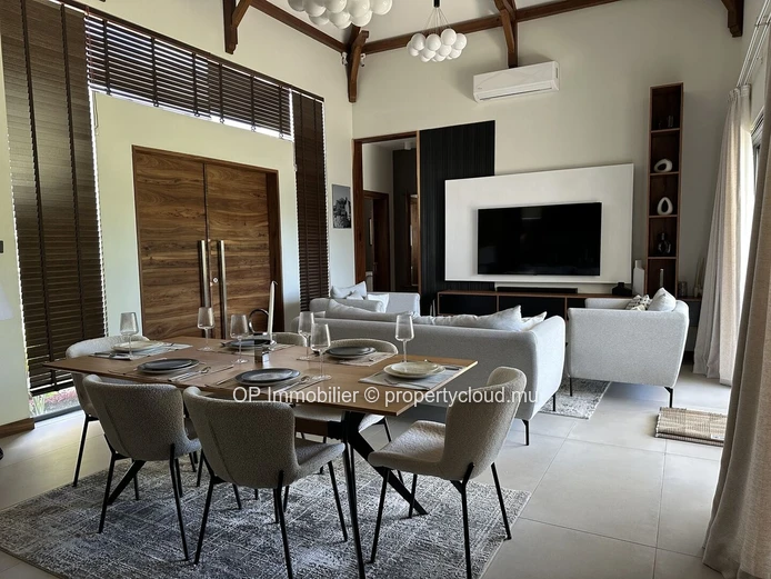 "Charming House with Private Pool in Cap Malheureux, Grand Baie Area - Close to Amenities! Rs"
