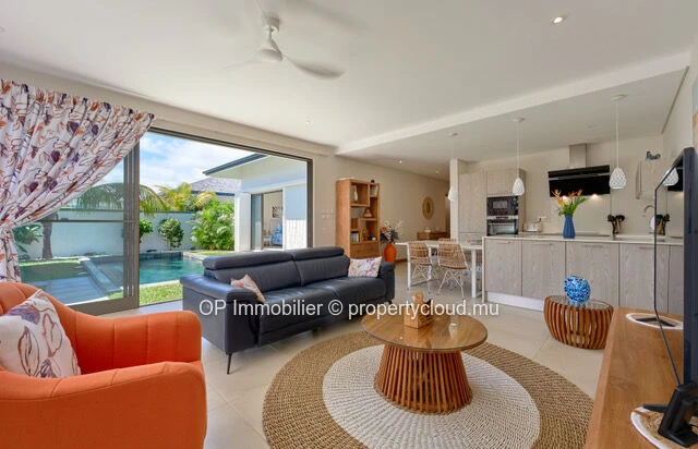 Modern 3-bedroom PDS villa in Grand Baie with private pool and garden