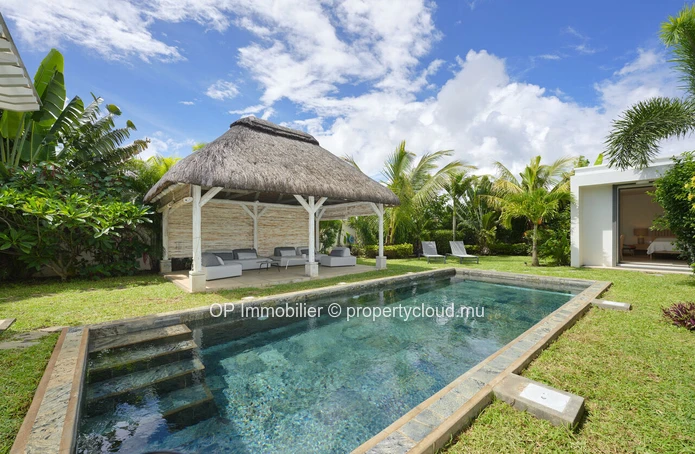 Villa PDS d exception à Grand Baie avec jardin arboré et piscine privée