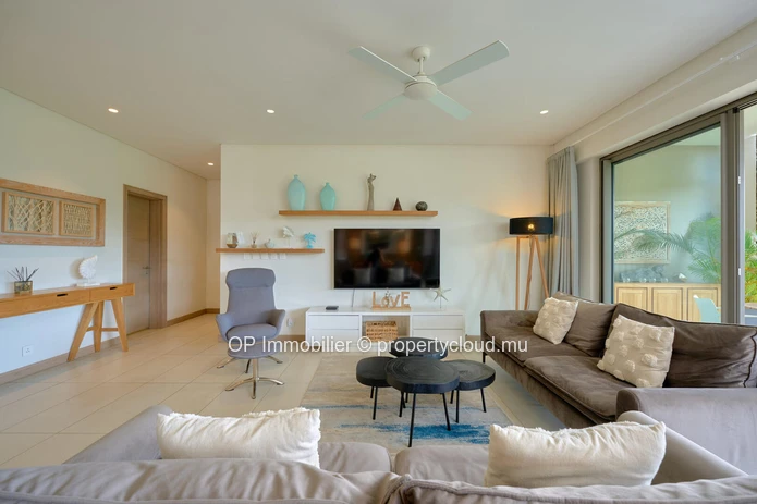 Luxurious PDS Apartment in Mon Choisy