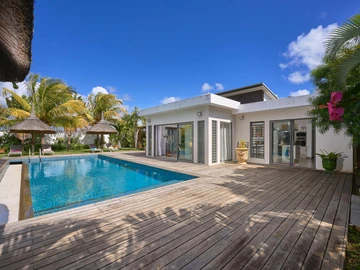 4 Bedroom Villa