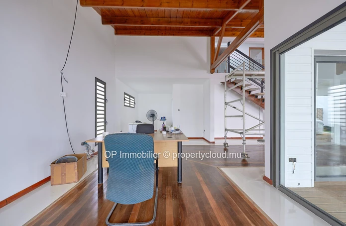 Luxury 3-bedroom villa with private pool in the heart of Grand Baie